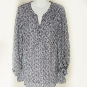 Laundry by Shelli segal long sleeve v-split blouse
